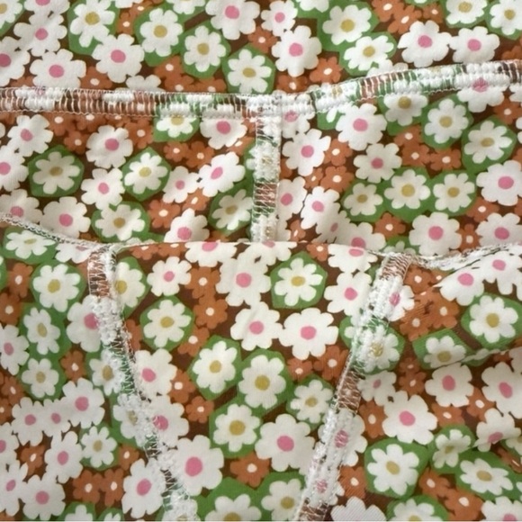 Tory Sport Daisy Floral High Rise Weightless Cycling Shorts Women XS Activewear - Picture 4 of 7